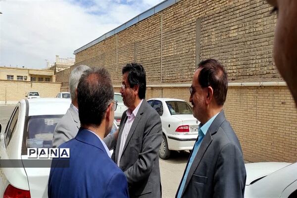 بازدید مدیرکل آموزش و پرورش استان از ستاد اسکان نوروزی ابرکوه