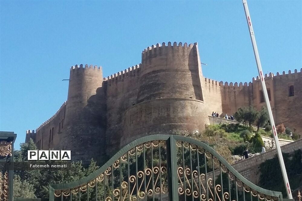 سفر نوروزی به قلعه فلک الافلاک خرم آباد