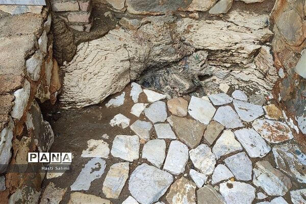 چشمه باباگرگر از جاذبه‌های مهم کردستان
