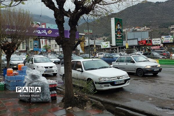 ترافیک نیمه‌سنگین در محورهای ورودی به شهرهای شمالی کشور