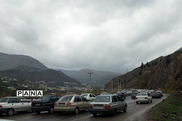 ترافیک نیمه‌سنگین در محورهای ورودی به شهرهای شمالی کشور