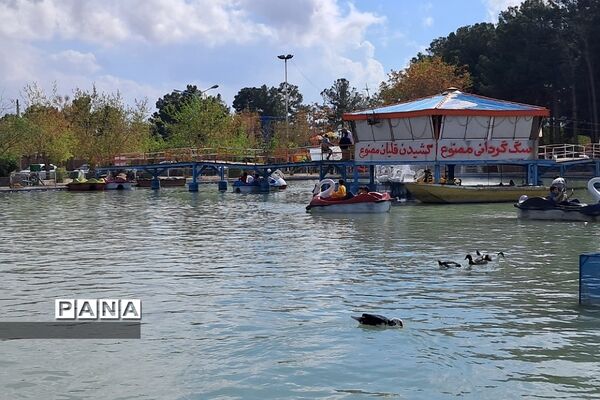 پارک آبی قنات  قَصَبه گناباد گذرگاه عبور عمیق‌ترین قنات جهان