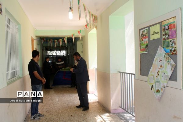 بازدید مدیرکل آموزش و پرورش استان بوشهر از  اسکان مسافران نوروزی