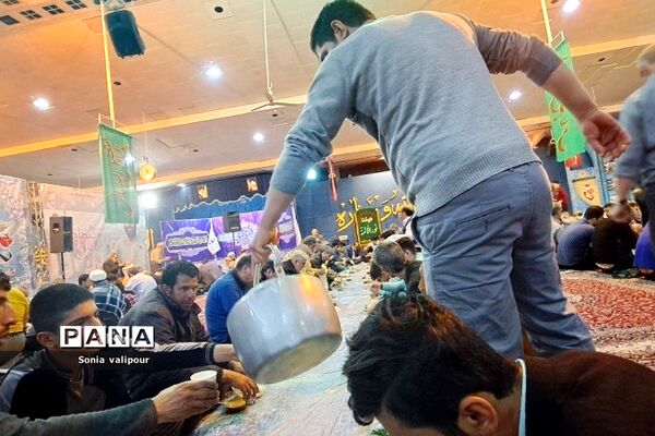 ضیافت افطاری در بهشت زهرای  تهران