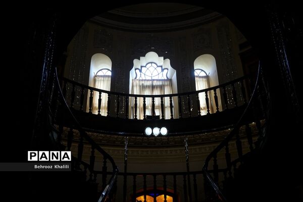 موزه آبگینه و سفالینه