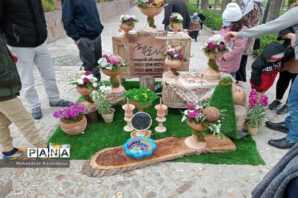 آرامگاه عمرخیام درنیشابور