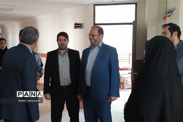 بازدید مسئولان شهری از روند اجرایی ستاد اسکان نوروزی آموزش و پرورش رودهن