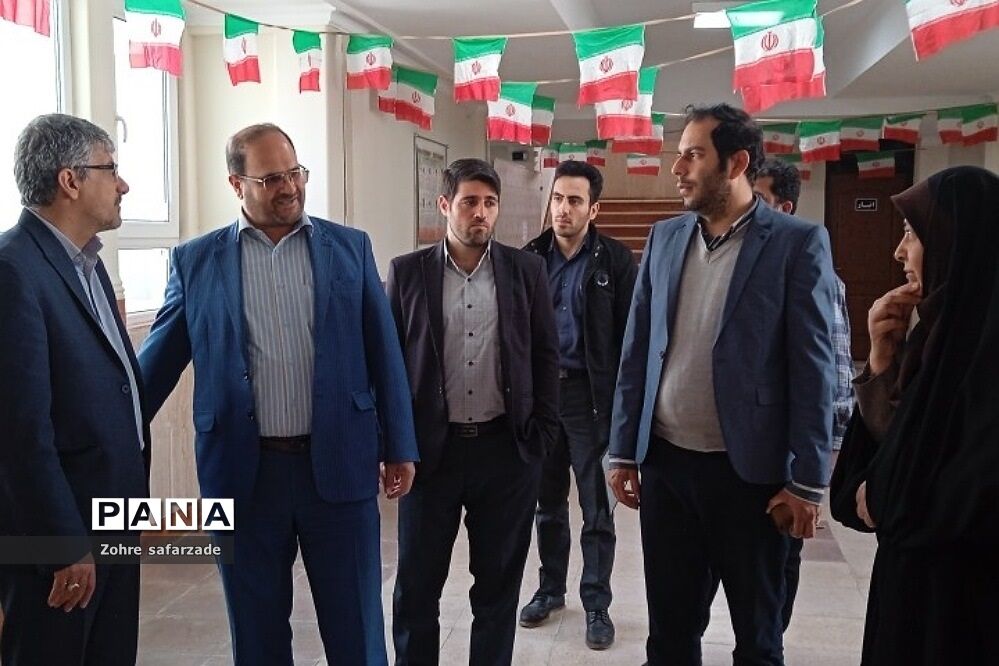 بازدید مسئولان شهری از روند اجرایی ستاد اسکان نوروزی آموزش و پرورش رودهن