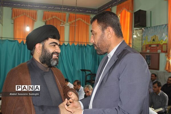 محفل انس با قرآن در اداره‌کل آموزش و پرورش استان بوشهر