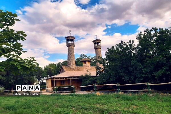 سفری به دهکده چوبی نیشابور