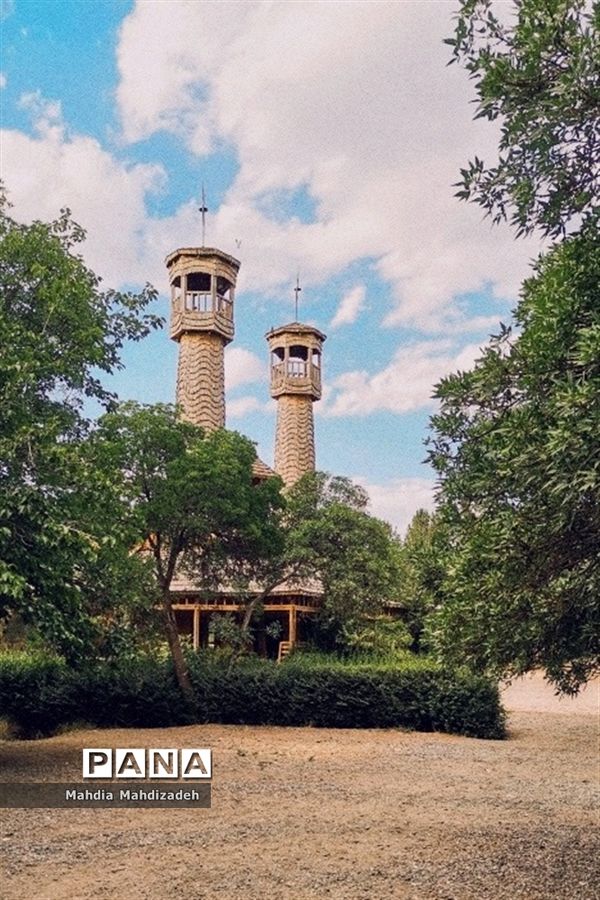 سفری به دهکده چوبی نیشابور