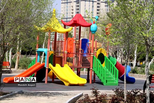«بوستان علوی» بزرگترین پارک و شهربازی قم