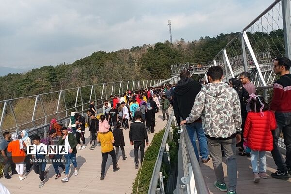 پل طبیعت، جاذبه گردشگری تهران
