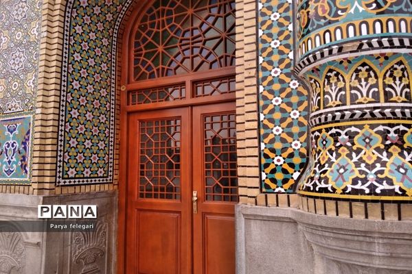 حال و هوای حرم مطهر حضرت معصومه (س)