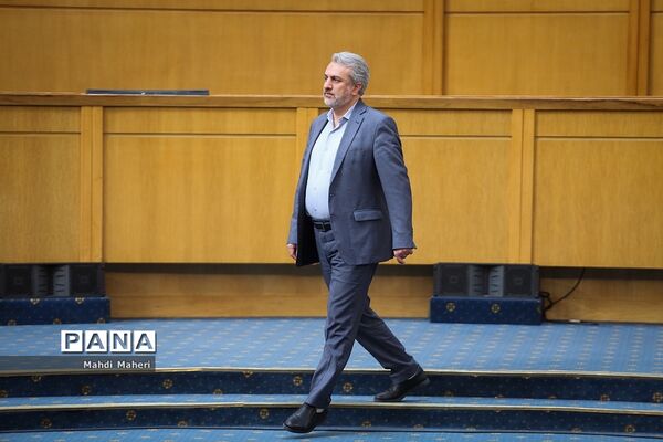 گردهمایی مدیران و کارگزاران دولت در سال جدید