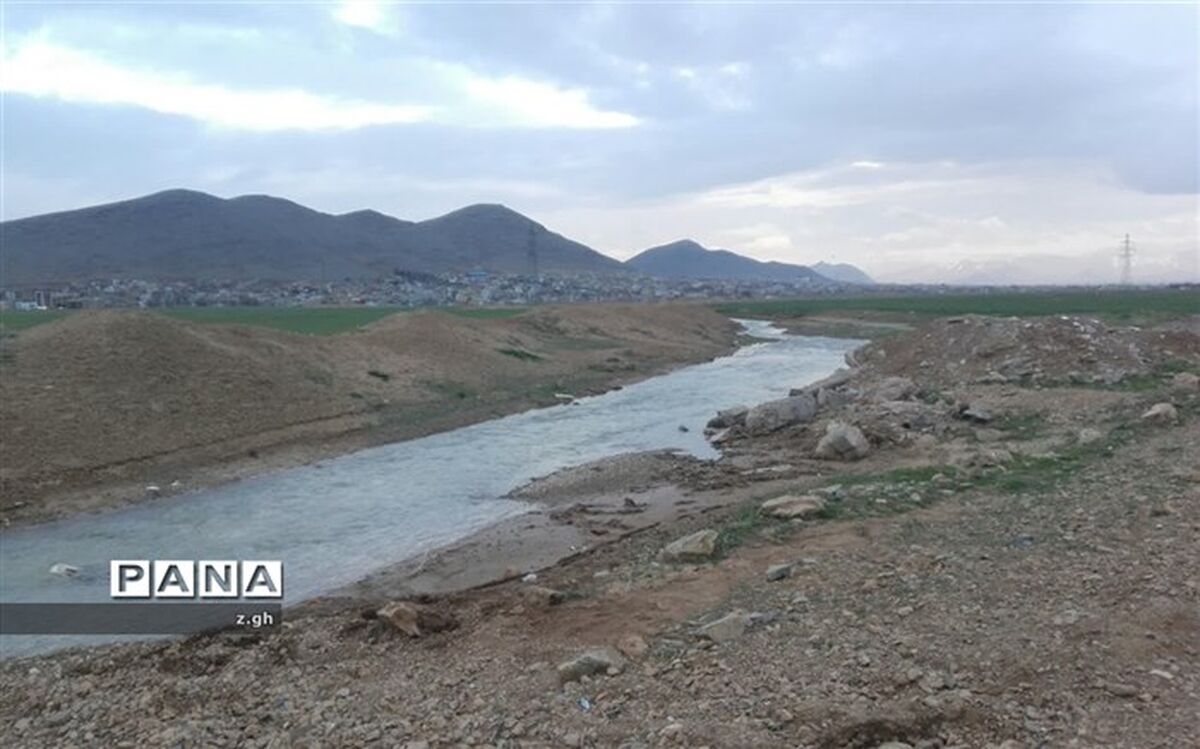 جاری شدن آب در رودخانه قدیمی اشکفتک