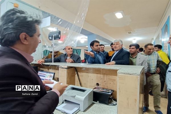 بازدید مدیرکل آموزش و پرورش و نماینده مردم شیراز در مجلس شورای اسلامی از ستاد اسکان مسافران نوروزی ناحیه چهار شیراز