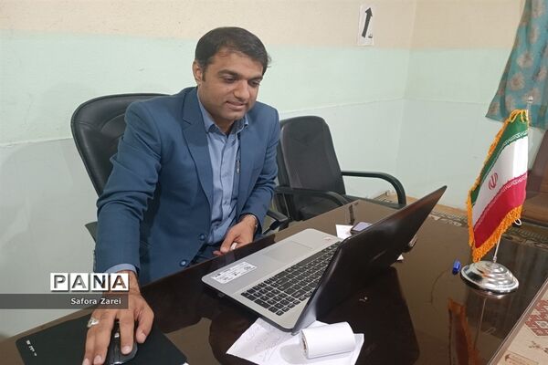 بازدید مدیرکل آموزش و پرورش و نماینده مردم شیراز در مجلس شورای اسلامی از ستاد اسکان مسافران نوروزی ناحیه چهار شیراز