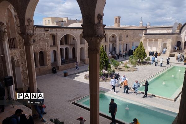 خانه طباطبایی‌ها؛ عروس خانه‌های تاریخی ایران