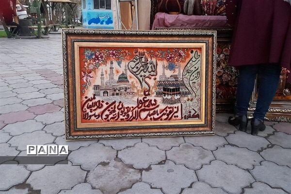 برگزاری غرفه صنایع‌دستی در شهرستان میانه