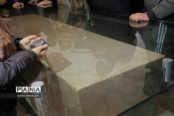 آرامگاه حافظ و سعدی در شیراز