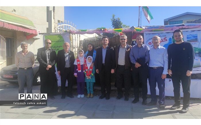 حضور نمایندگان‌ و ارزیابان استانی در غرفه جهادگران تکریم شهرستان گلوگاه