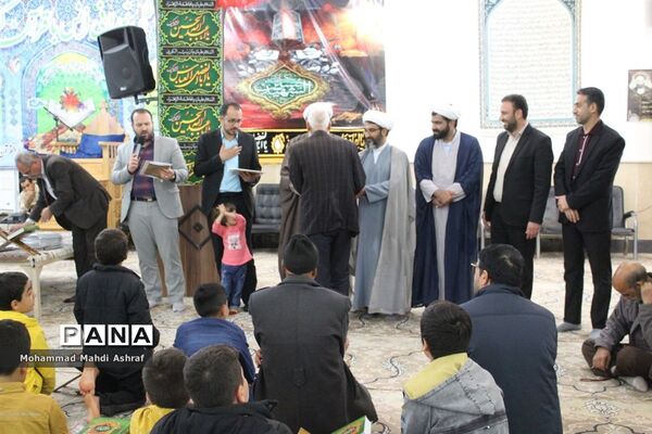تقدیر از فعالان قرآنی شهر بافران