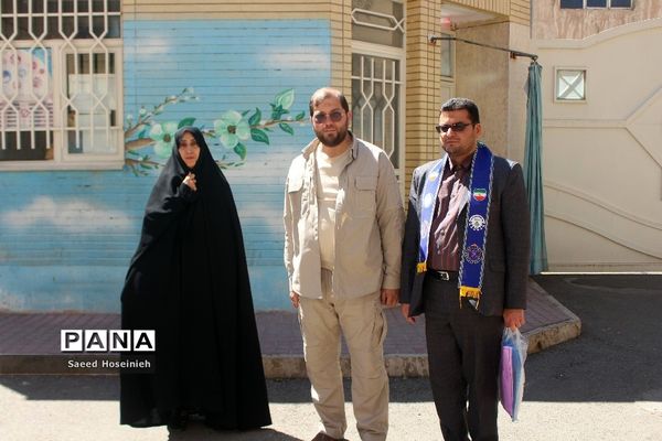 تکریم زائران نوروزی توسط مسئولان سازمان دانش‌آموزی