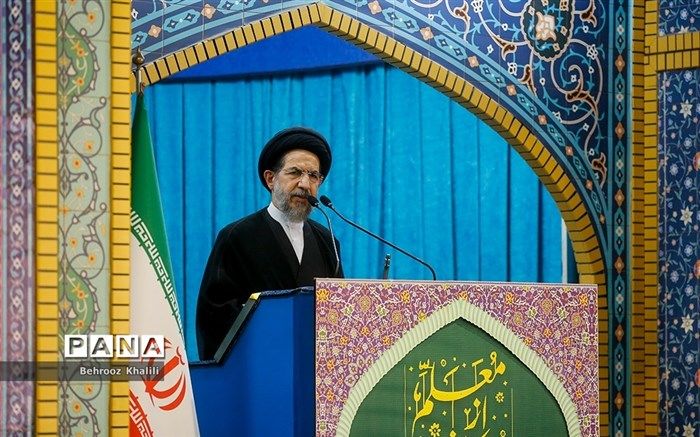 رمضان، ماه عقلانیت و قرآن در عرصه بشر است