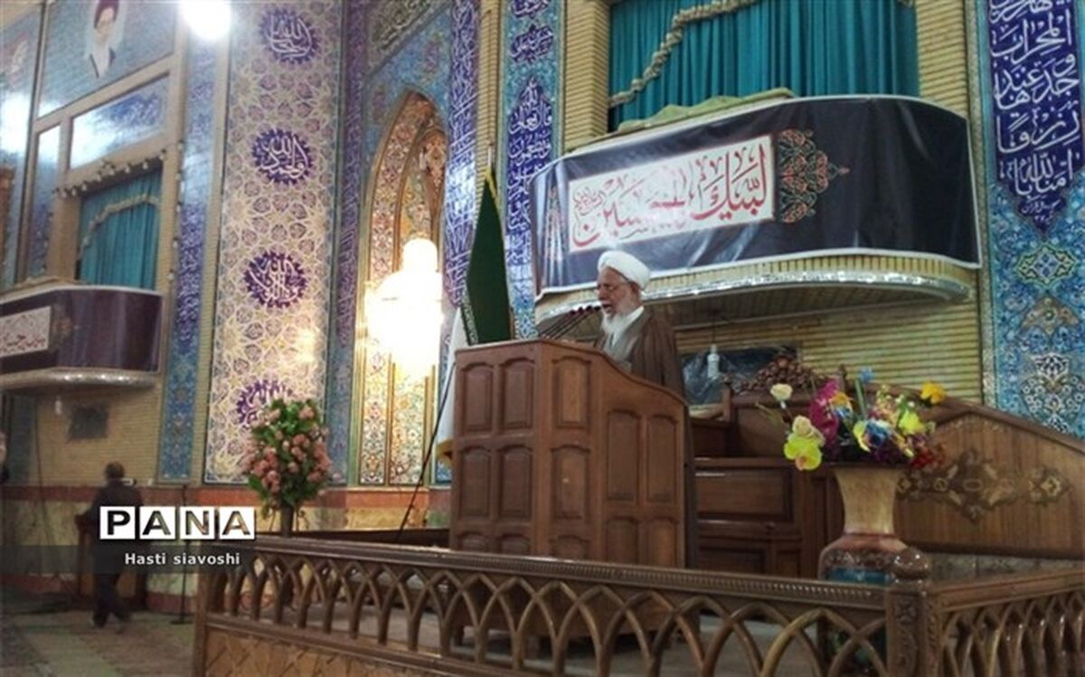 کسی که تقوا پیشه می‌کند، مقام والاتری نزد خداوند خواهد داشت
