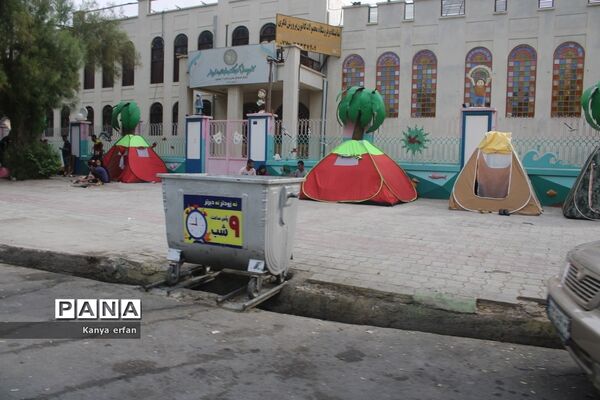 گردشگران نوروزی در ساحل بندر بوشهر