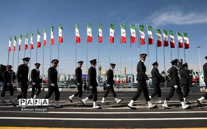 ۱۲ فروردین راه تثبیت انقلاب و نقطه عطف تاریخ سیاسی کشور است