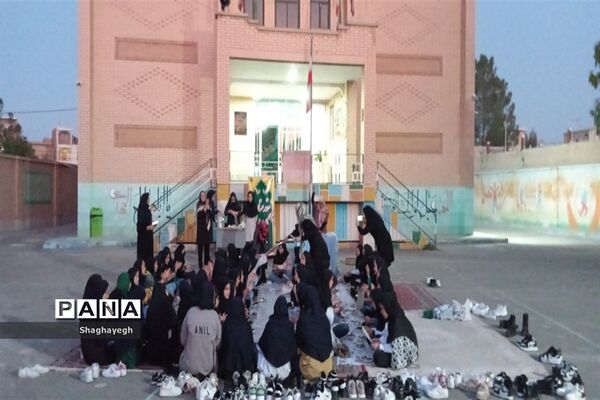 جشن ولادت امام حسن مجتبی «ع» و توزیع افطاری بین روزه‌داران در دبیرستان عدالت جوادآباد