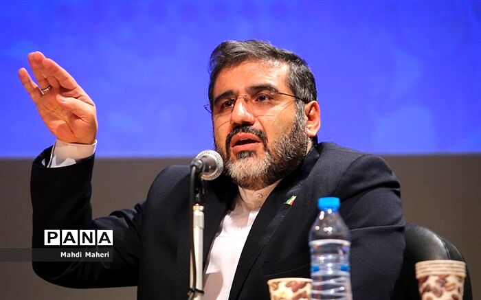 فرهنگ و تعالیم قرآنی در صدر وظایف دولت مردمی است