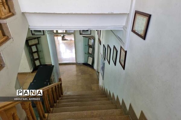 موزه مفاخر صندوقچه‌ کوچکی از افتخار آفرینان و بزرگان اراک