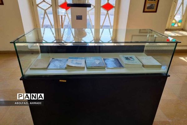 موزه مفاخر صندوقچه‌ کوچکی از افتخار آفرینان و بزرگان اراک