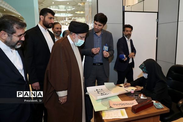 افتتاح سی‌امین دوره نمایشگاه قرآن کریم