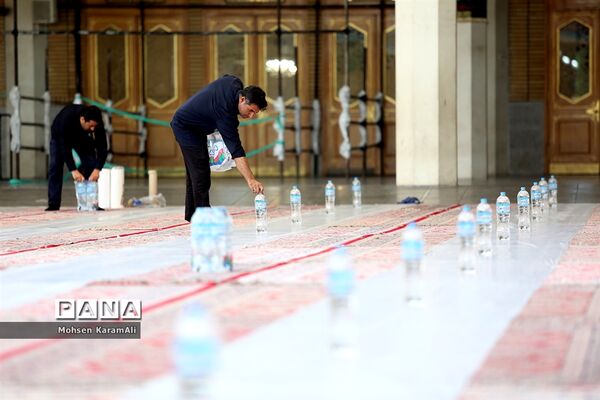 توزیع روزانه 14 هزار افطاری گرم و سرد در حرم حضرت معصومه(س)