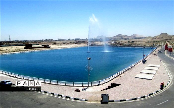 بوستان جوان، بزرگترین دریاچه مصنوعی قم