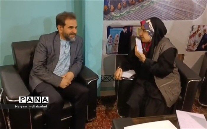 نمایشگاه قرآن کریم، یکی از بهترین فضاهای تربیتی برای نسل جوان است