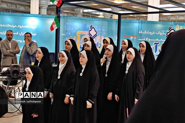 برگزاری نمایشگاه قرآن در سومین روز با حضور معاون پرورشی وزیر آموزش‌وپرورش
