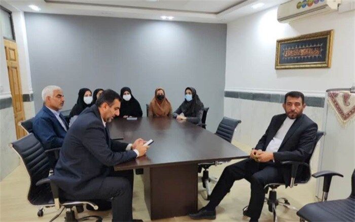 مدیرکل آموزش و پرورش استان بوشهر پای صحبت و دغدغه معلمان نشست