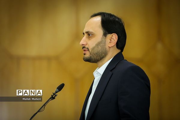 اولین نشست خبری سخنگوی دولت در سال ۱۴۰۲