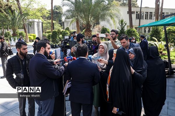 حاشیه جلسه هیات دولت