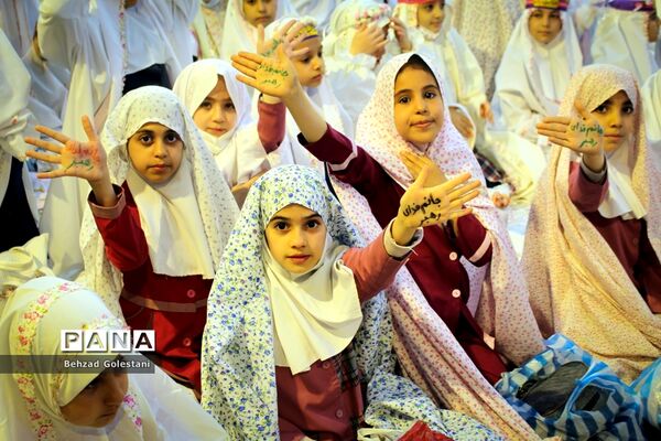 جشن روزه اولی‌ها در آذربایجان غربی