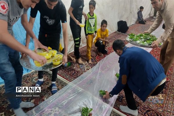 ضیافت افطاری و تجلیل از خیرین نیکوکاران در مسجد امام جعفر صادق(ع)