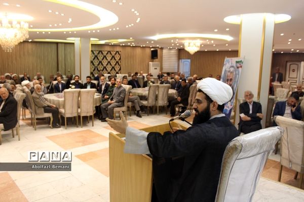 دورهمی فرهنگیان پیشکسوت استان قم در ماه مبارک رمضان