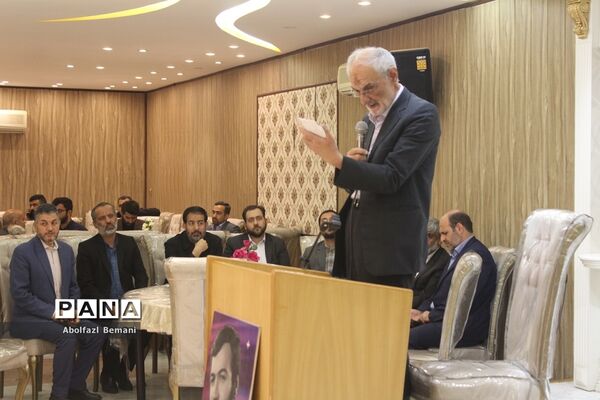 دورهمی فرهنگیان پیشکسوت استان قم در ماه مبارک رمضان
