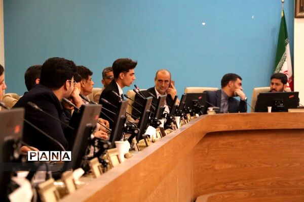 برگزاری مراسم تجلیل از اعضای گروه جهادی سازمان دانش‌آموزی استان اصفهان