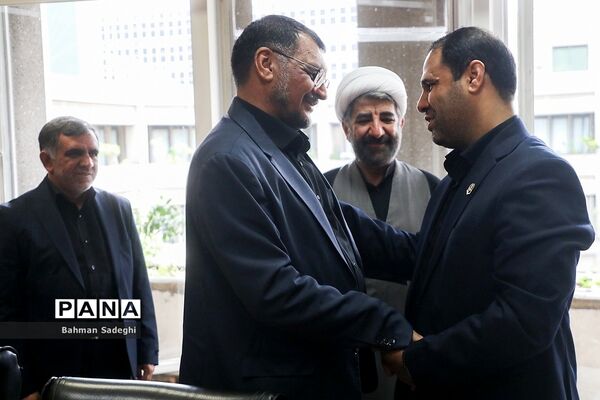 دیدار سرپرست وزارت آموزش و پرورش با فرماندهان بسیج فرهنگیان